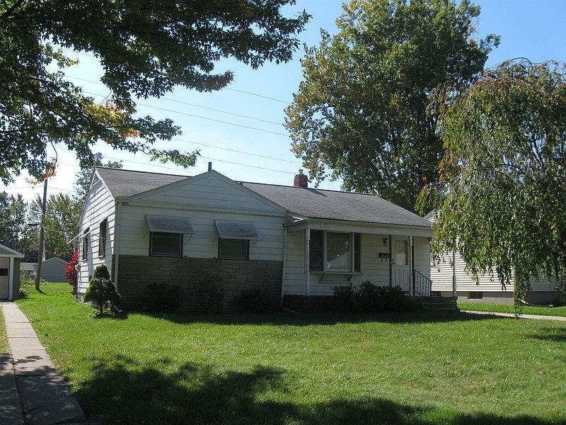 1st image of 403 Southdale Dr