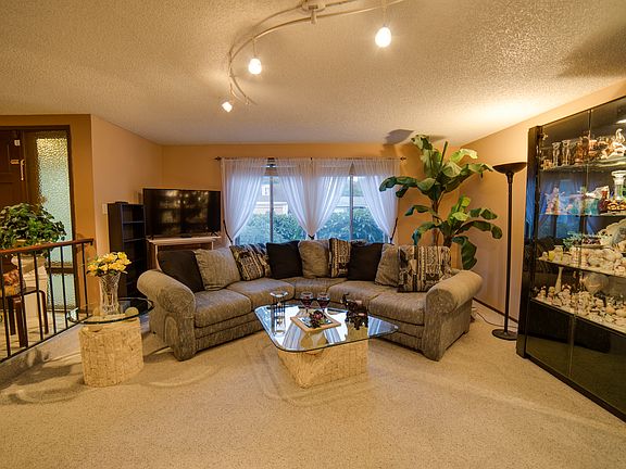 Family Room (original)