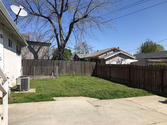 3rd image of 1540 Bulkeley St