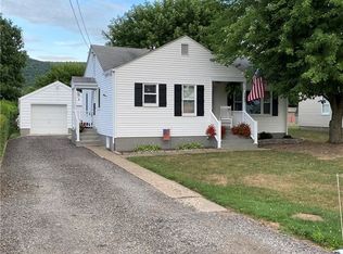 150 Elizabeth St, Hopwood, PA