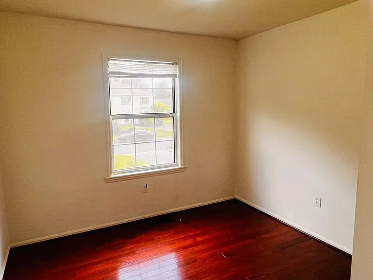 5001 Tarpon Ln — Photo 11