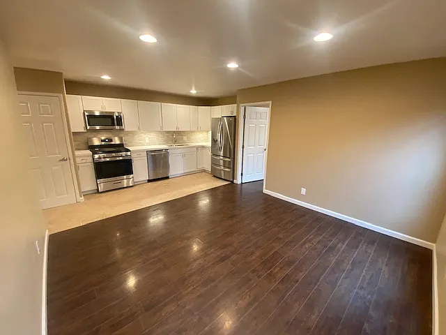 32207 Yosemite St #A — Photo 3