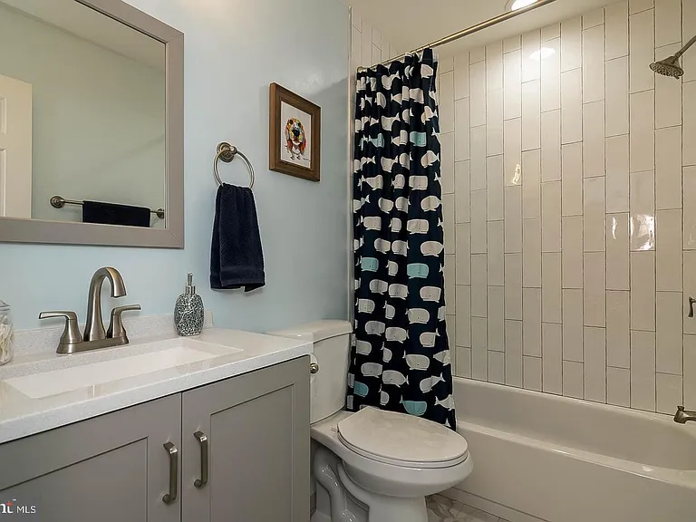 20742 Highland Hall Dr — Photo 21