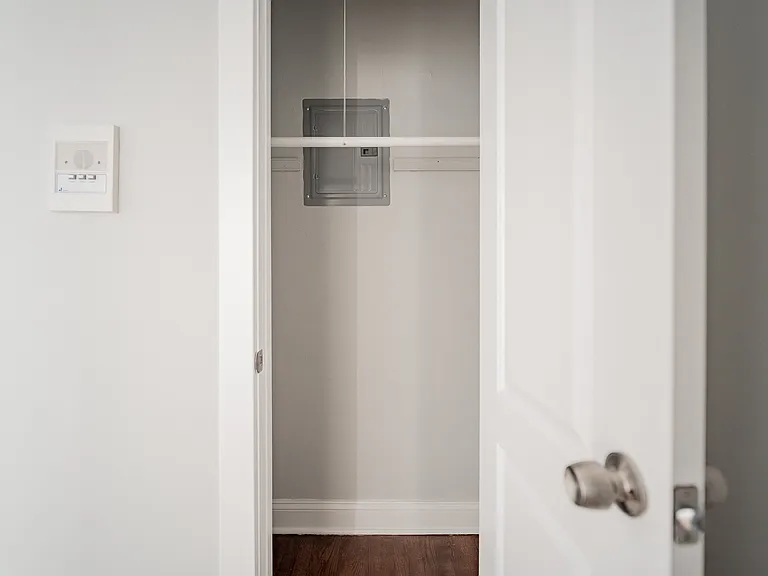 Closet Space 7357-2S