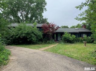 9921 W Indian Ridge Ct, Edwards, IL 61528