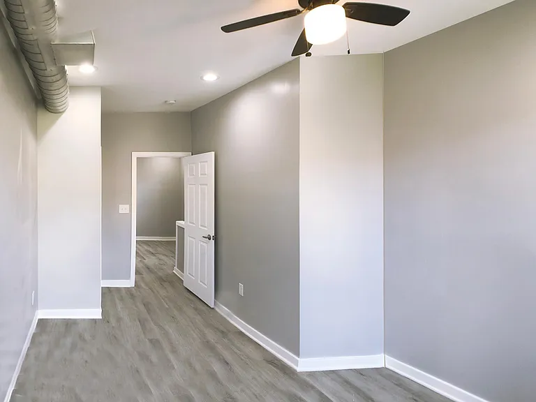 1402 Carroll St #2 — Photo 11