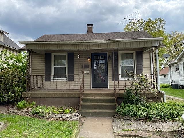 1st image of 2320 E 25th St