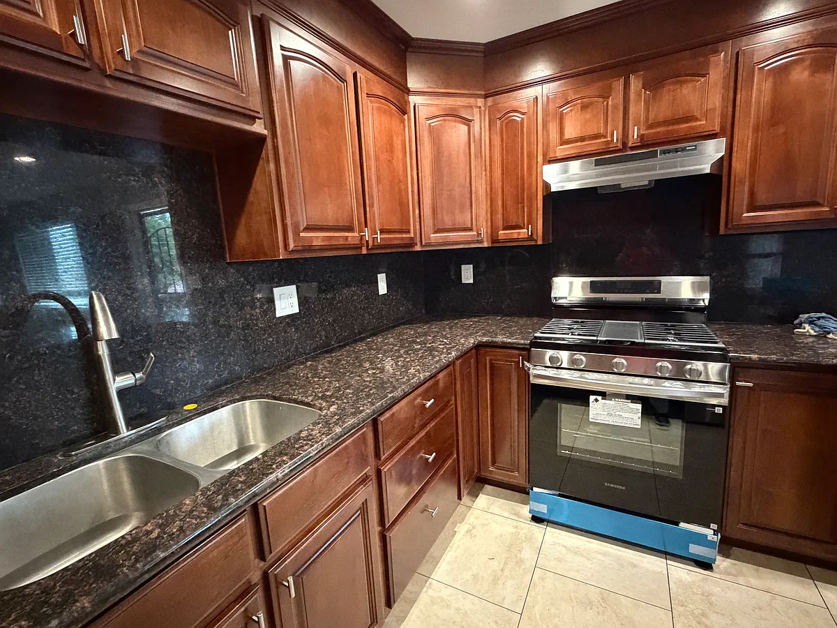 Building Photo - 301 W El Camino Ave #4