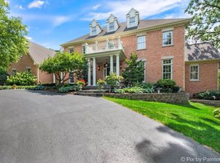 6418 Carrie Ct, Crystal Lake, IL 60014