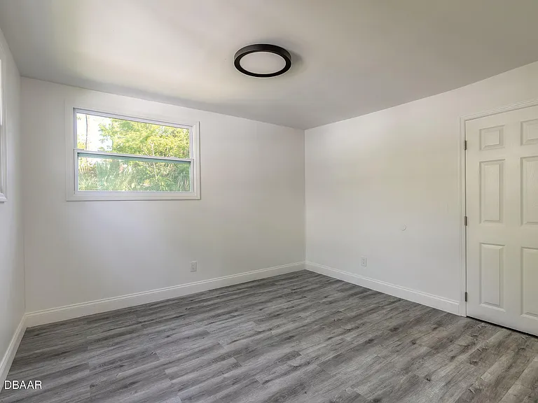 138 Kingston Ave — Photo 13
