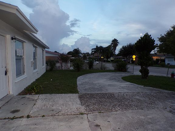 5th image of 1572 W 31st St #1572