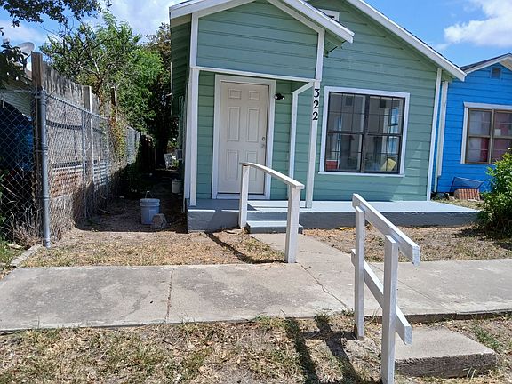 3rd image of 322 E Ella Ave