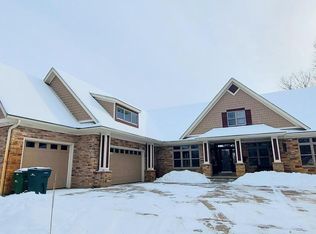 4451 Hartstone DRIVE, Slinger, WI 53086