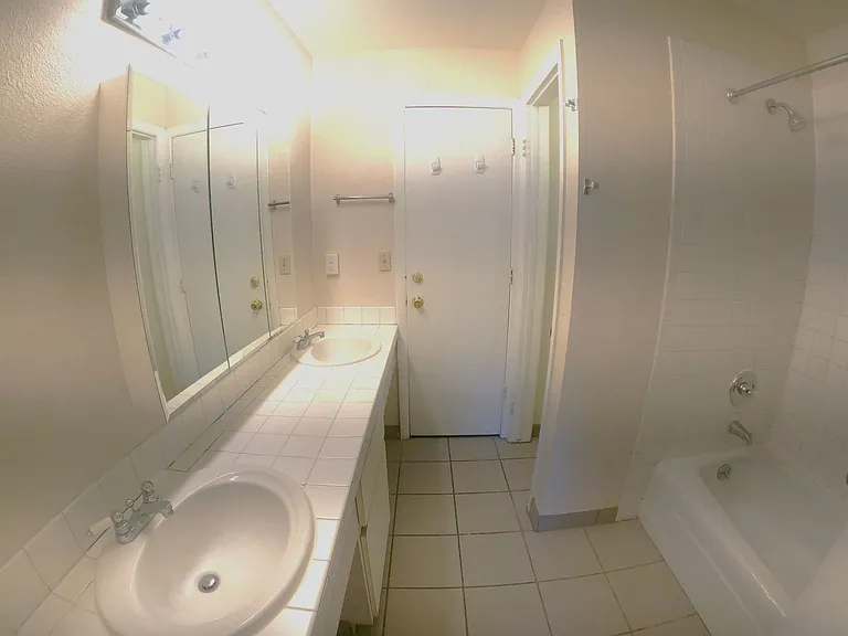1065 University Ave #115 — Photo 7