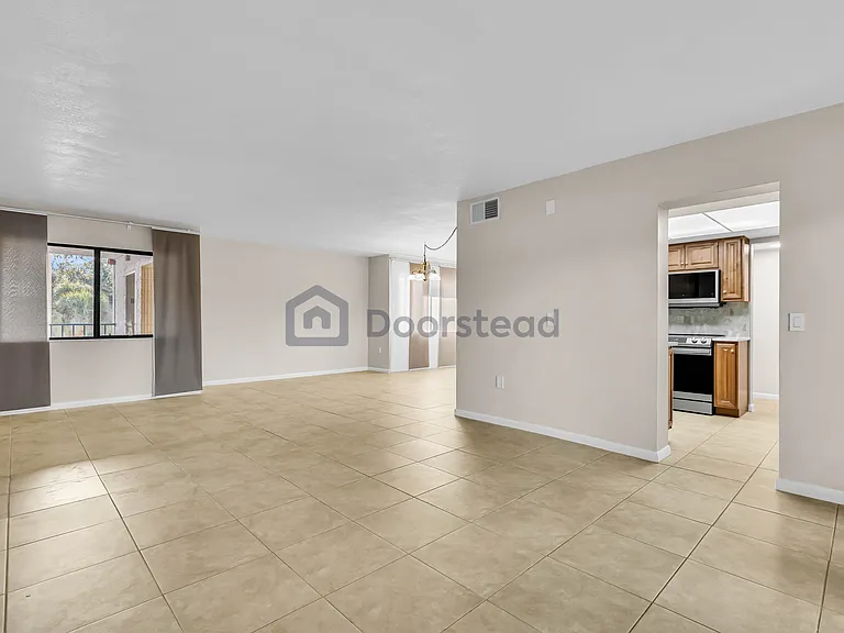 2733 Orchid Oaks Dr #202B — Photo 18