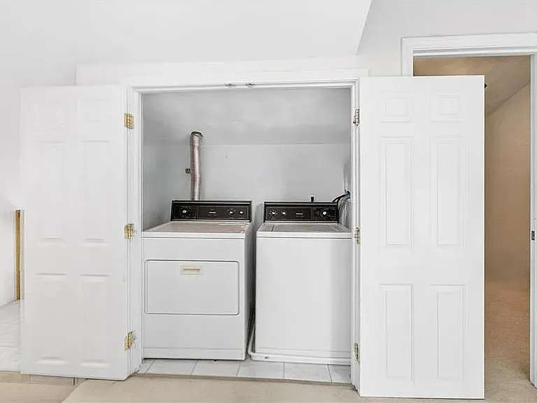 97 Farnum Pike #2 — Photo 11