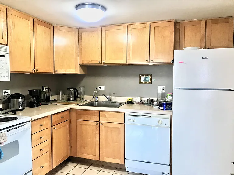 1041 Susan Collins Ln #505 — Photo 9
