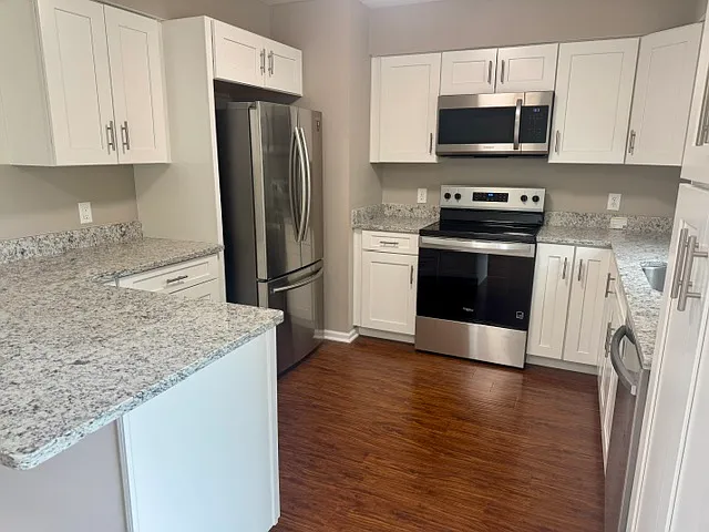 502 Aberdeen St — Photo 10