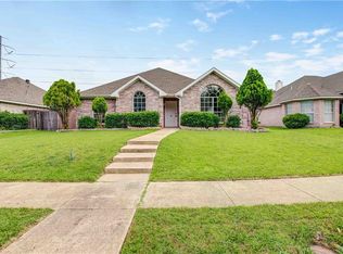 2810 Kingswood Dr, Garland, TX 75040
