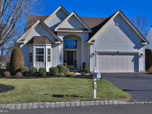 161 S Founders Ct, Warrington, PA 18976