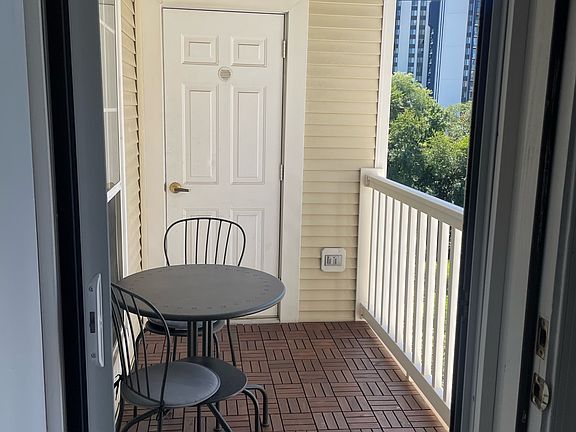5th image of 4550 Strutfield Ln