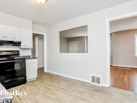 5th image of 2 Plaza Duchesne Dr