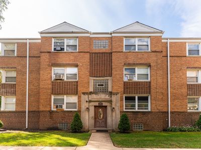 1528 N Harlem Ave APT 3W, River Forest, IL, 60305