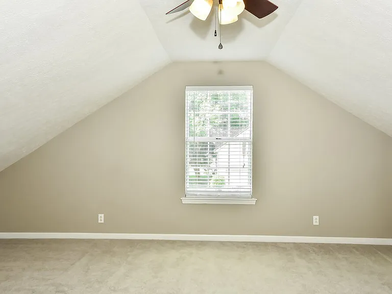 142 S Birchwood Dr — Photo 10