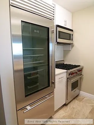 Rented by Bond New York | media 14