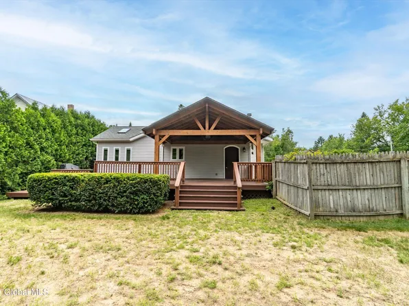 24 Russell Street, Ballston Spa, NY 12020