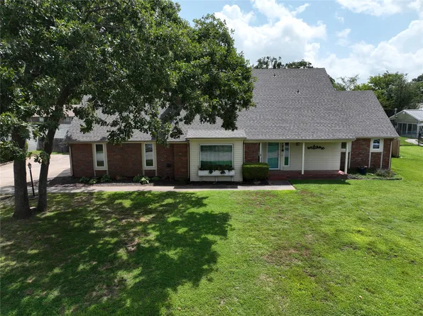 18 Dove Tree Rd, Wewoka, OK 74884