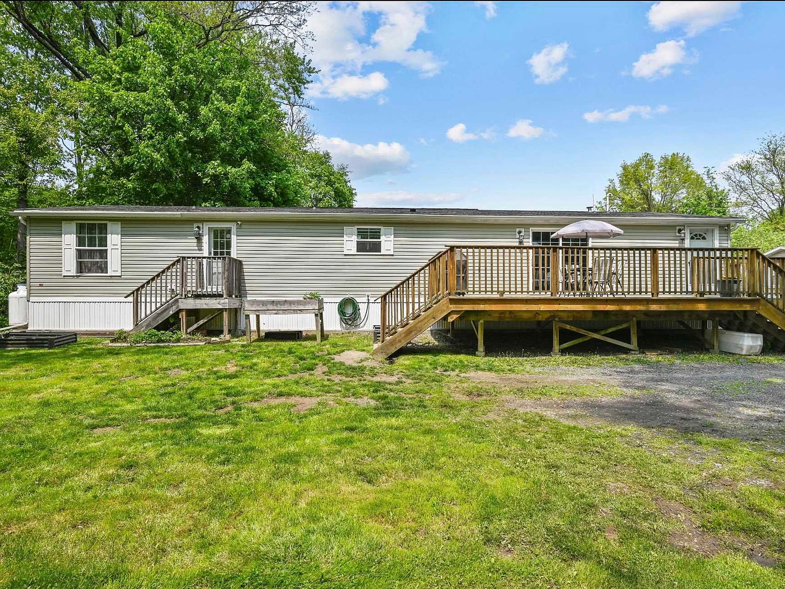 892 Neighborhood Rd 12, Lake Katrine, NY 12449 Zillow