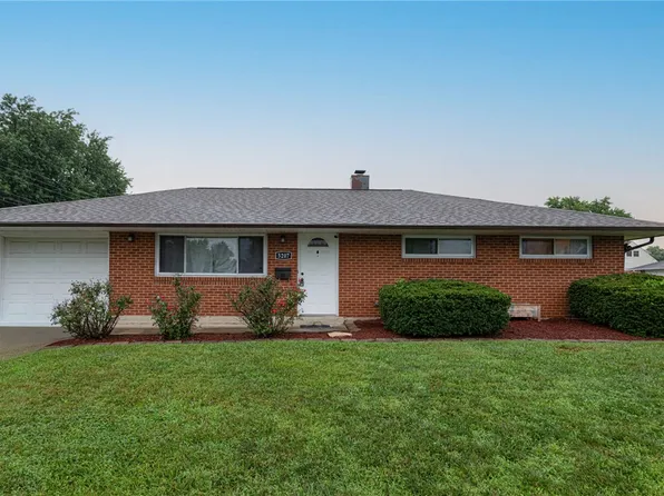 5207 Rye Dr, Dayton, OH 45424