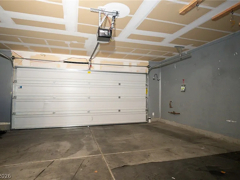 8910 Marble Light Ave — Photo 24