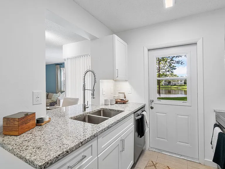 Cortland Pembroke Pines — Photo 2