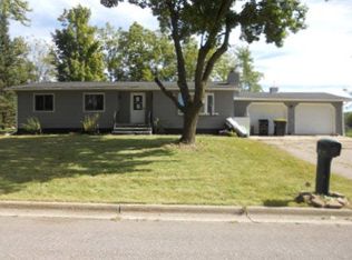 918 Elm St, Mauston, WI 53948