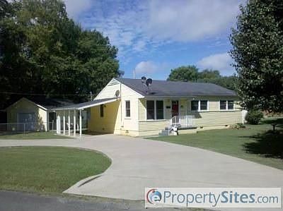 1st image of 603 Spencer Dr