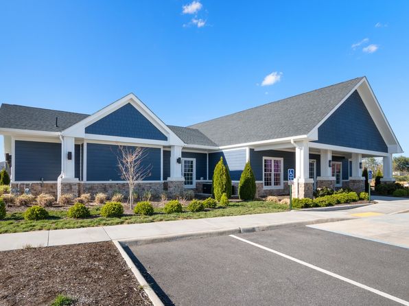6095 Golden Aster Ct, Blacksburg, VA 24060