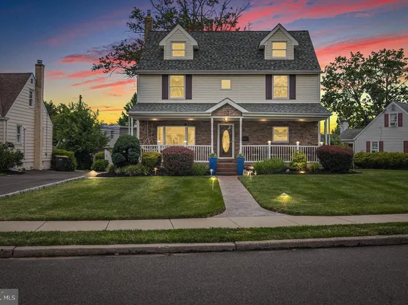 518 Stewart Rd, Hatboro, PA 19040