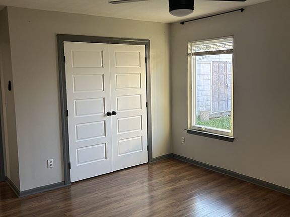 4th image of 2108 Fort Belvoir Dr