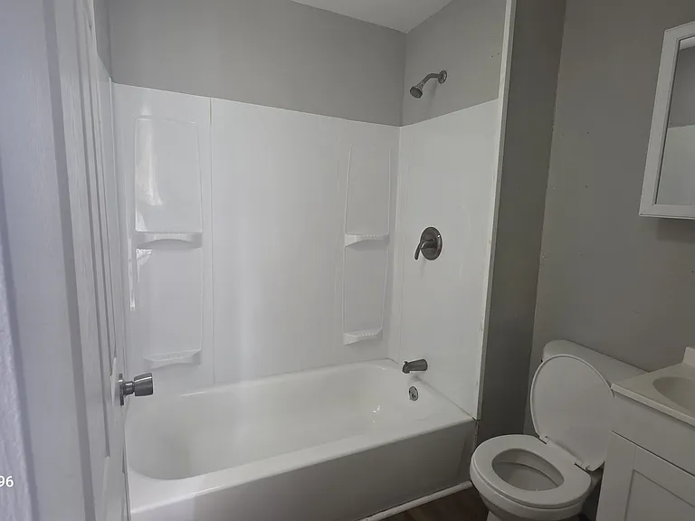 354 Blatchley Ave #2 — Photo 6