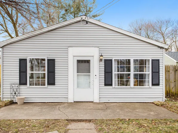 219 25th St N, Springfield, MI 49037