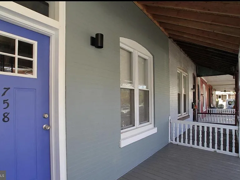 758 N 43rd St — Photo 22