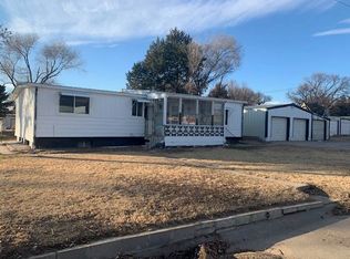 404 Beaver Ave, Stratton, NE 69043