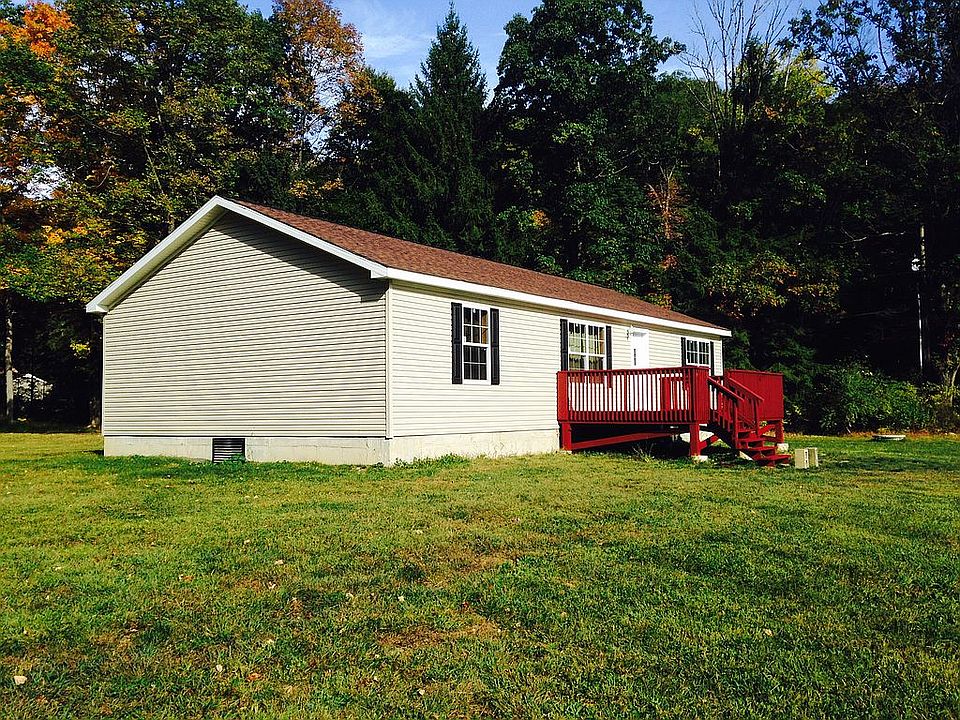 2nd image of 3770 Beech Dr
