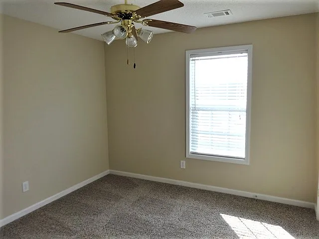 307 Split Rail Way — Photo 9