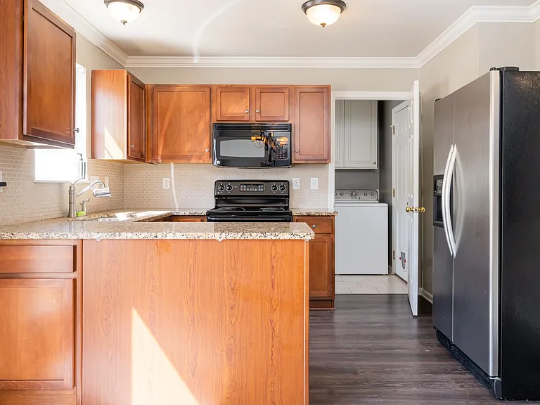 130 Lanceford Cir — Photo 10