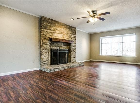 5th image of 2808 Oak Cliff Ln