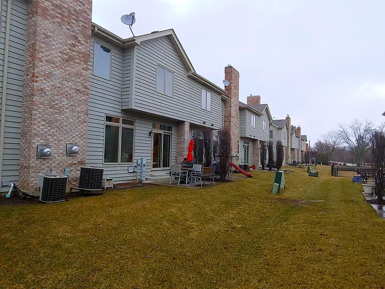 164 Mayo Ct — Photo 18