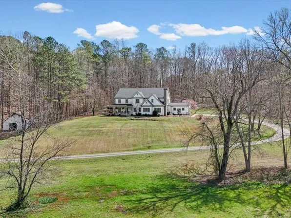 1828 Austin Bridge Rd, Douglasville, GA 30134